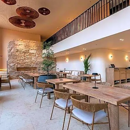 Hotel Osh 5*