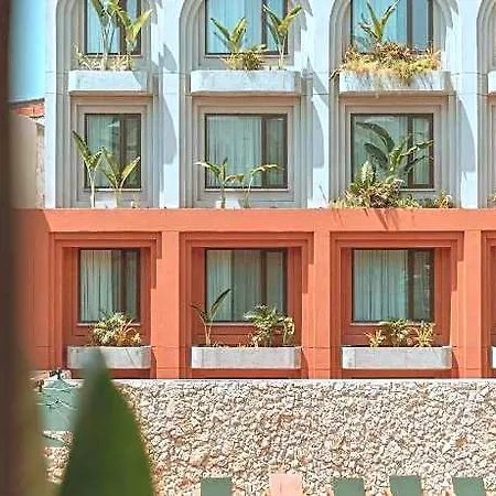 Osh Hotel